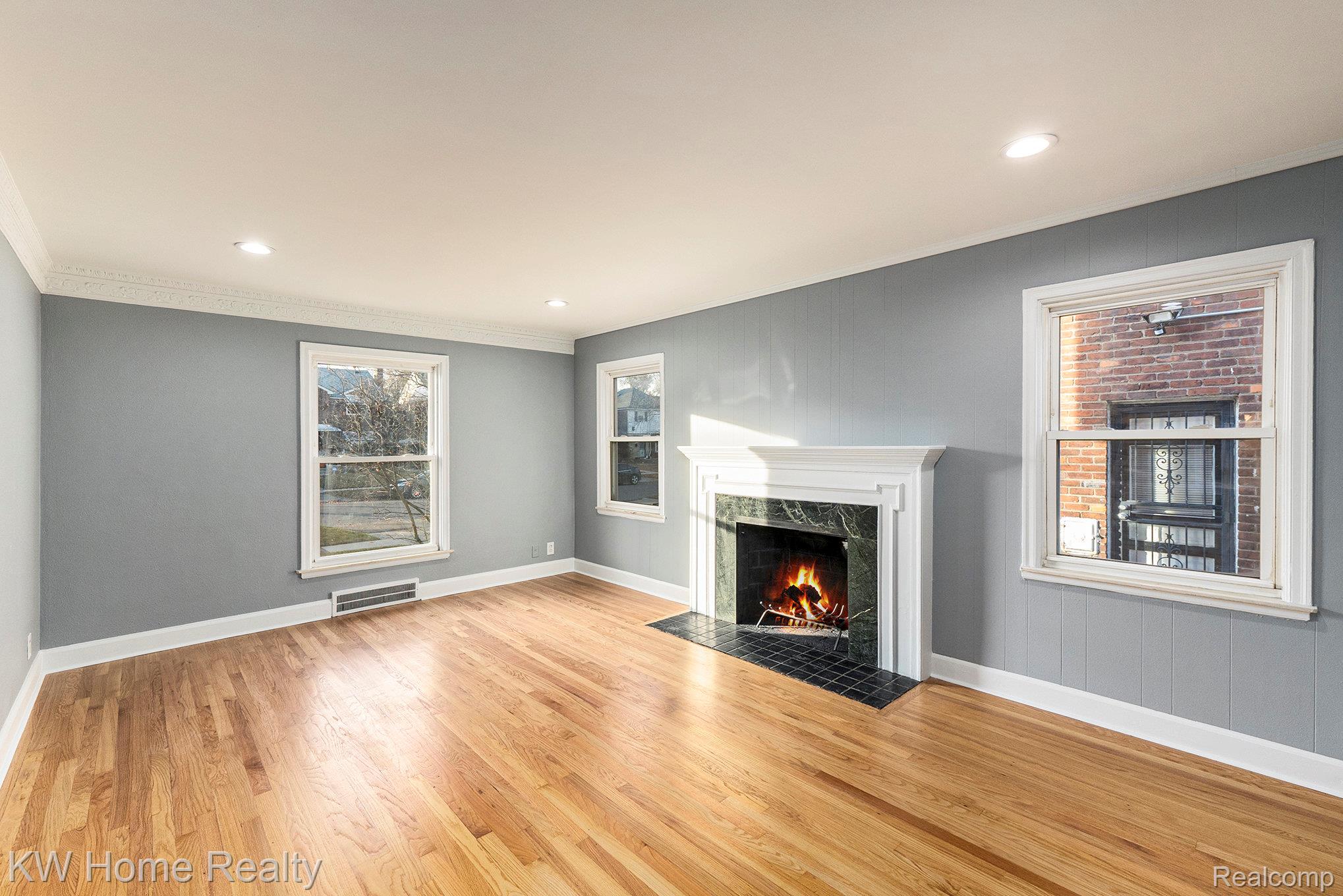 18904 Roselawn Street