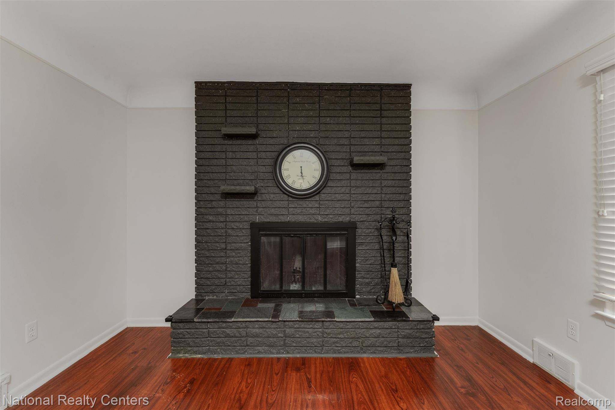 30559 Fairfax Street