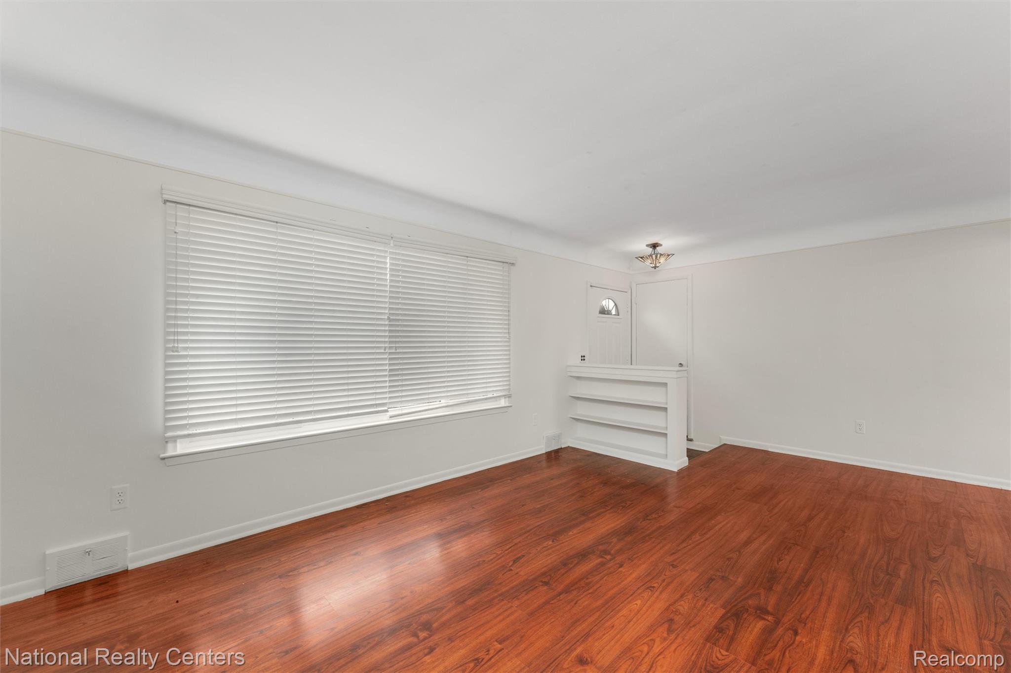 30559 Fairfax Street