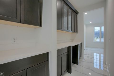 A home in ShelbyCharterTownship_Macomb