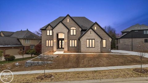 54125 Carrington Drive Shelby Charter Township MI 48316