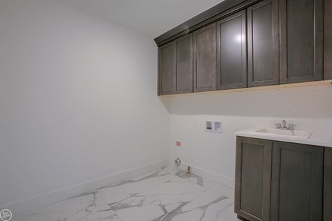 A home in ShelbyCharterTownship_Macomb