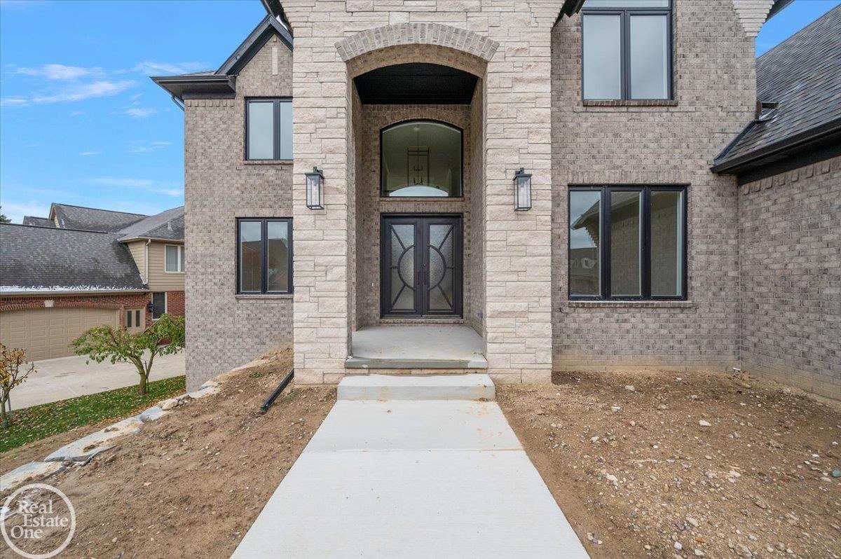 54125 Carrington Drive