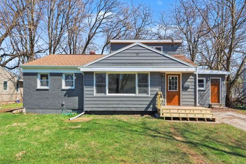 Photo of 1332 Manor Street, Kalamazoo Charter Township, MI 49006 (MLS # 66026014358)