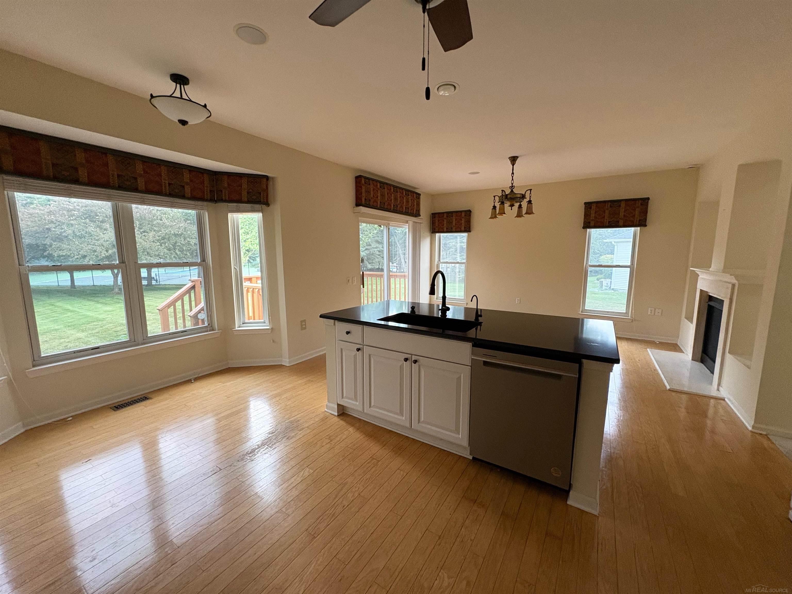 3831 Springwood Court