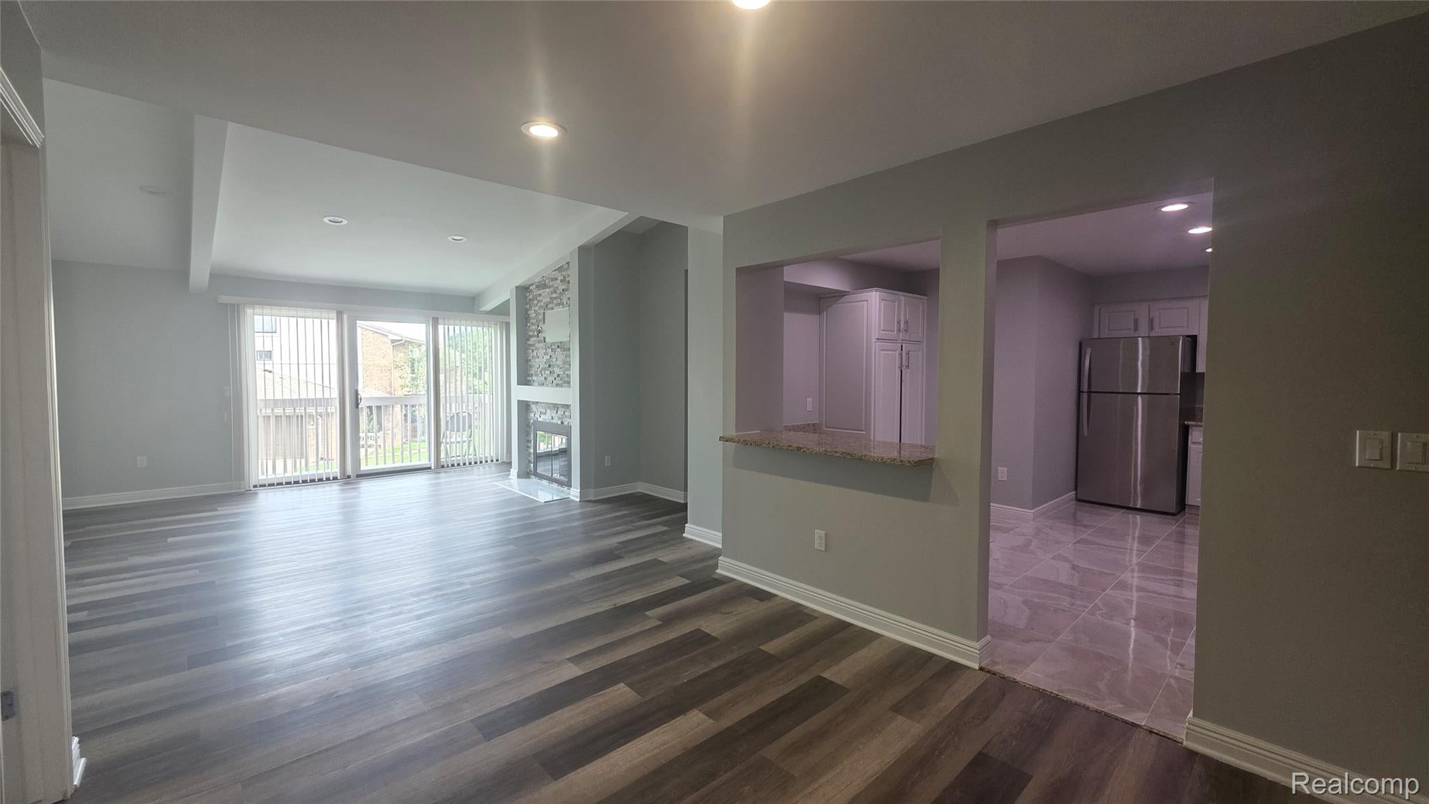 6688 Maple Lakes Drive
