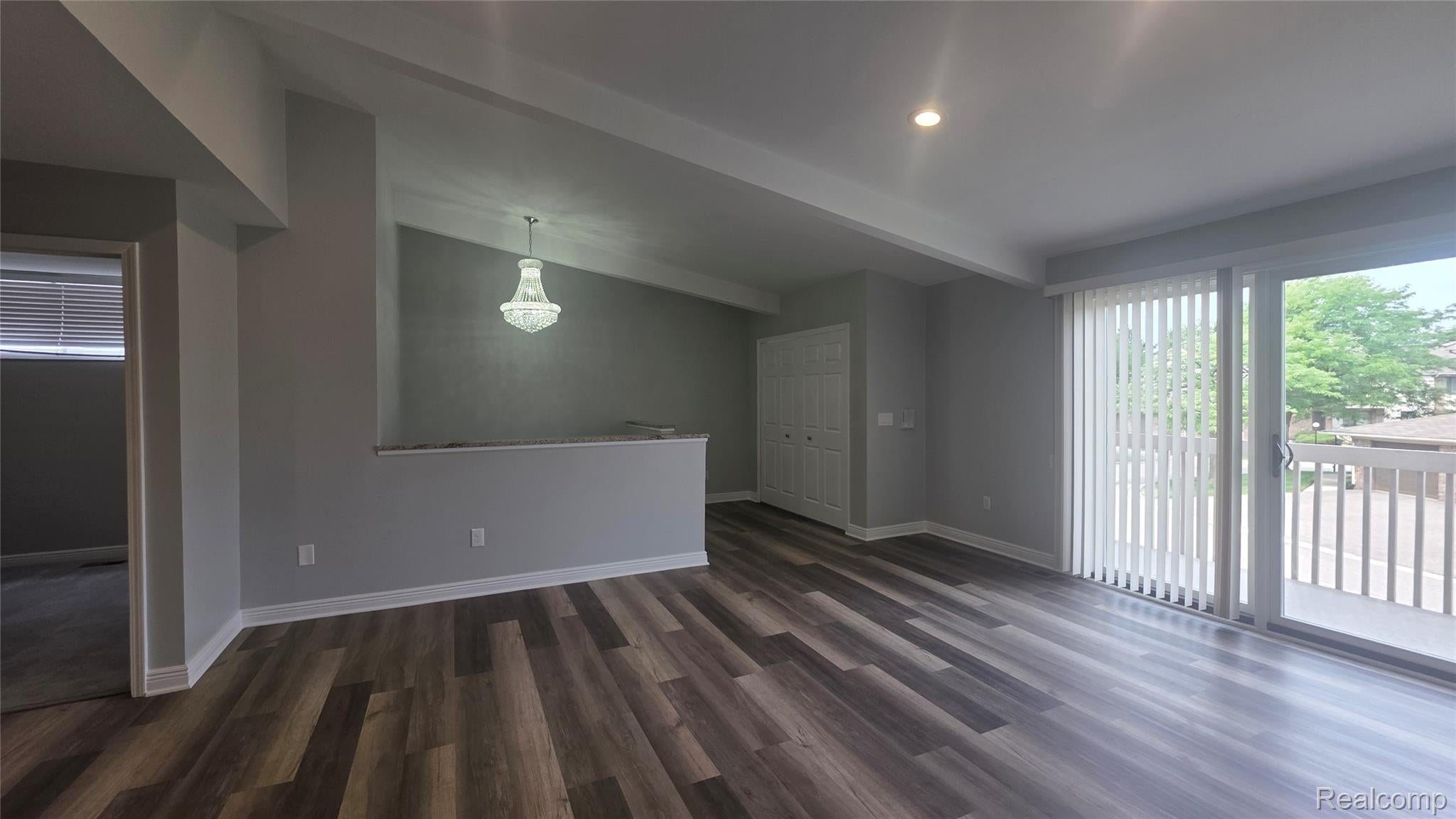 6688 Maple Lakes Drive