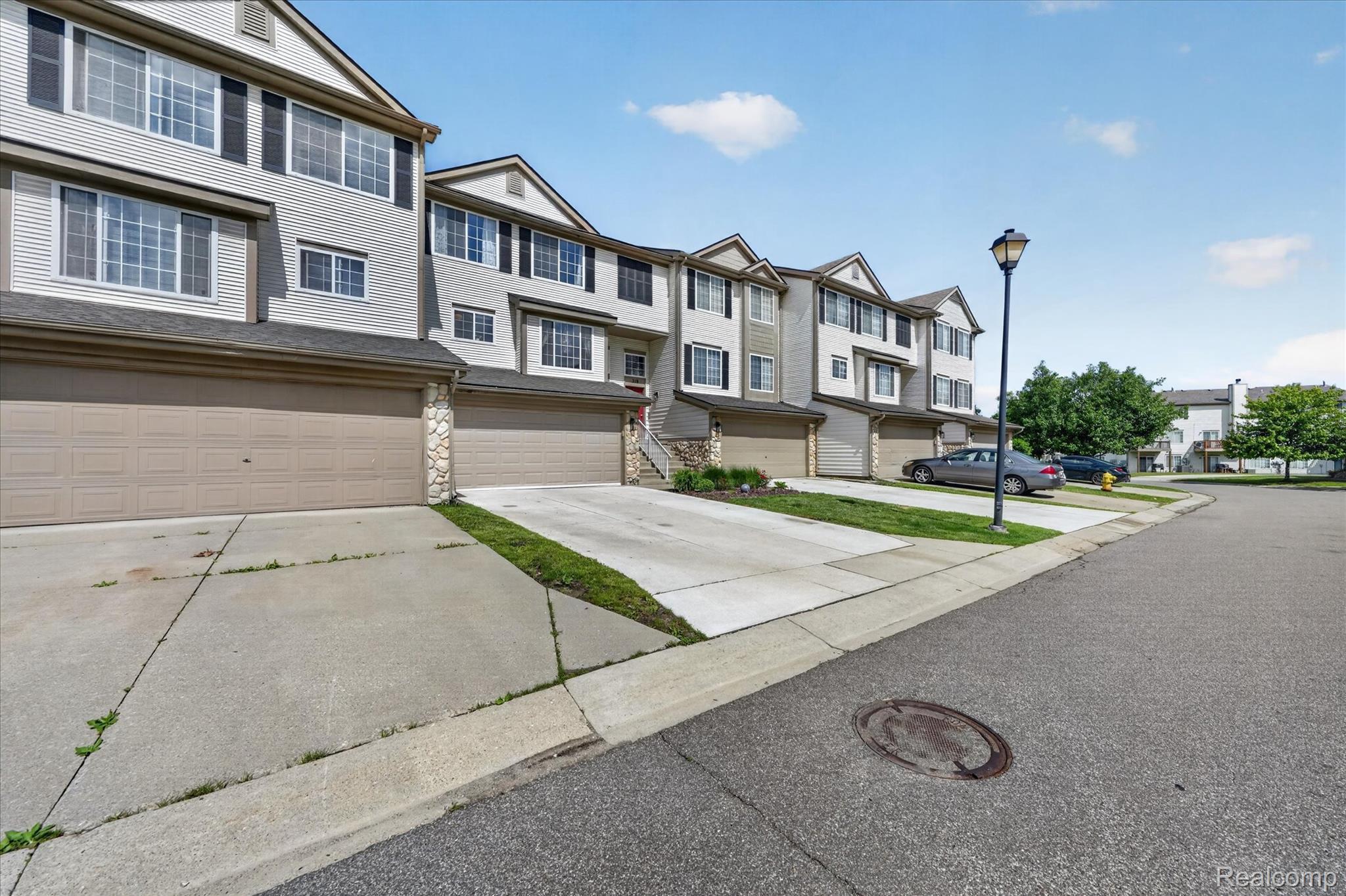 217 Oak Ridge Drive