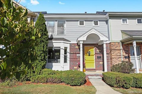 1143 Woodward Heights Ferndale City MI 48220