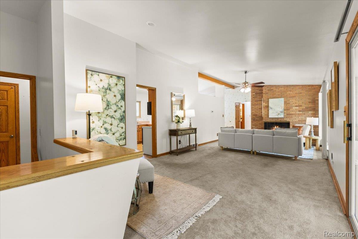 Clinton Charter Township, Michigan 48035, United States, 3 Bedrooms Bedrooms, ,2 BathroomsBathrooms,Residential,Active,189756