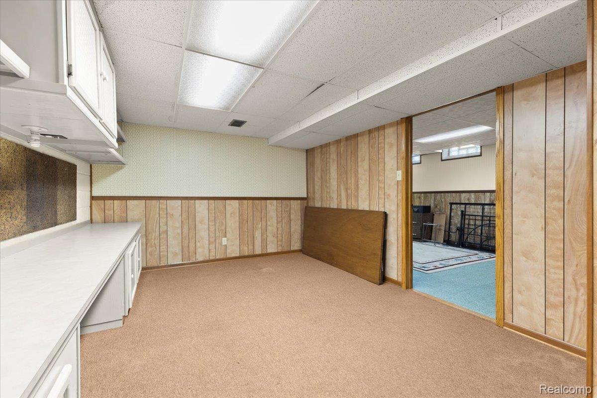 Clinton Charter Township, Michigan 48035, United States, 3 Bedrooms Bedrooms, ,2 BathroomsBathrooms,Residential,Active,189756