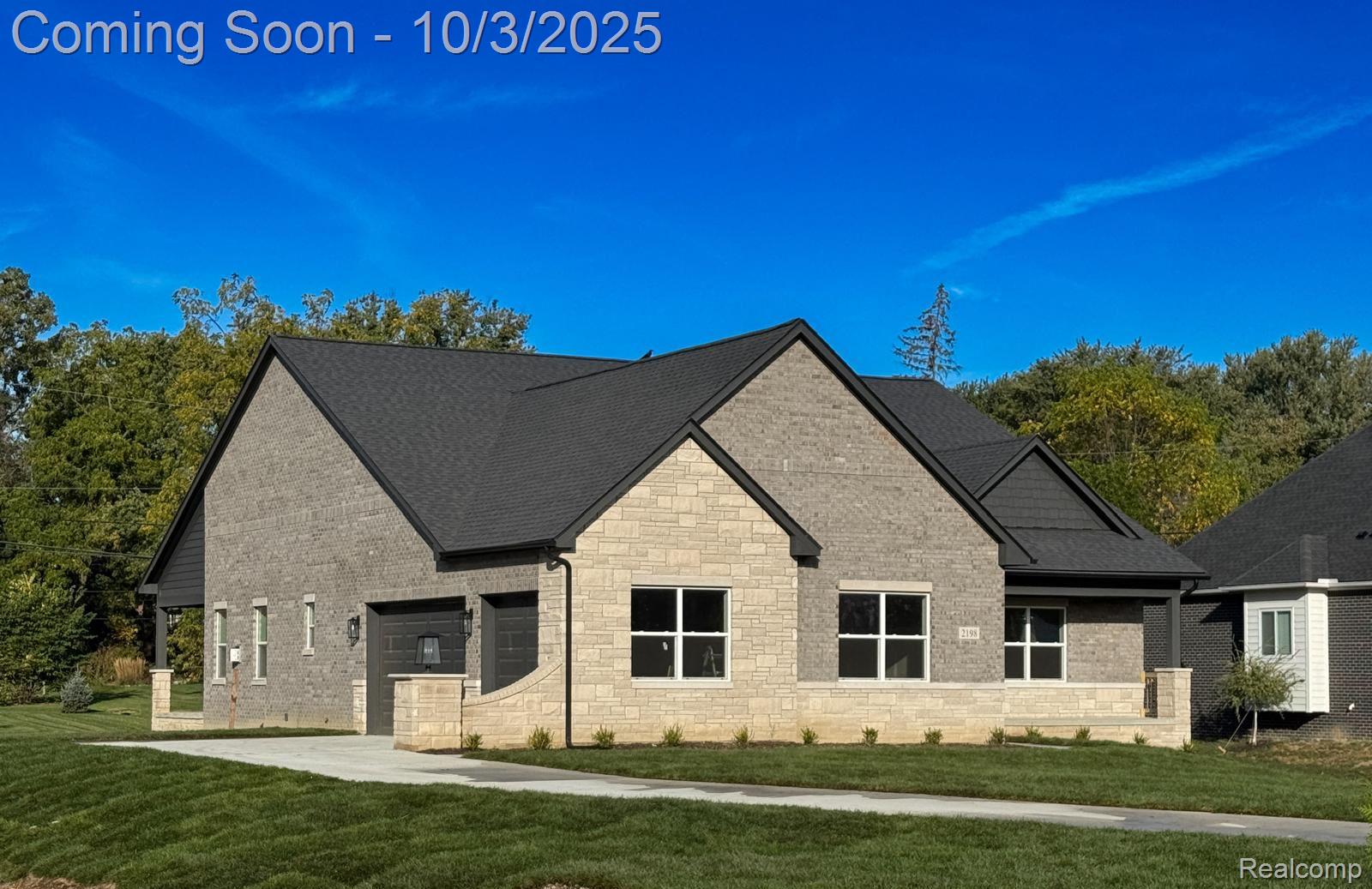 2198 S Rochester Rd