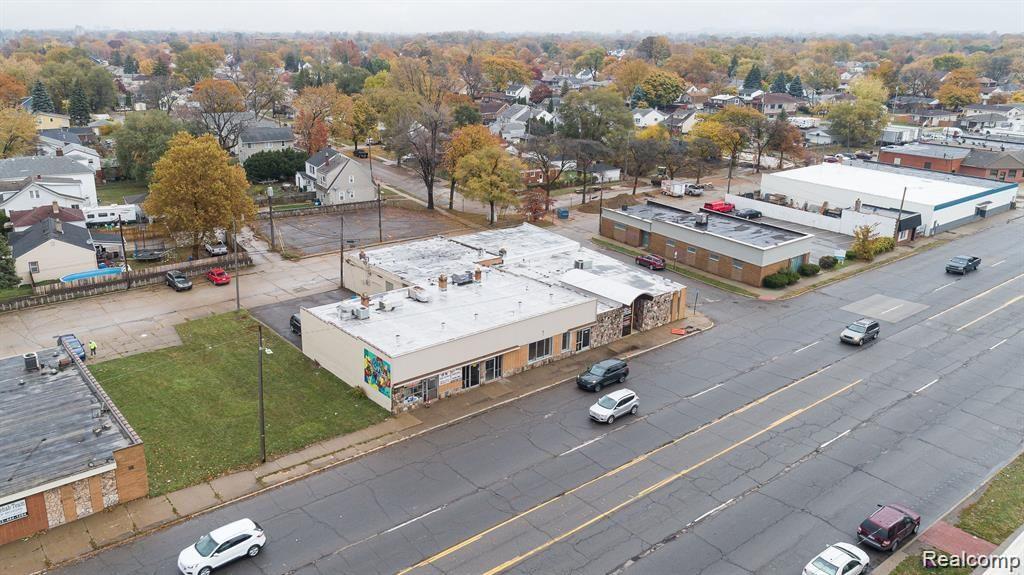 1116 SOUTHFIELD Road