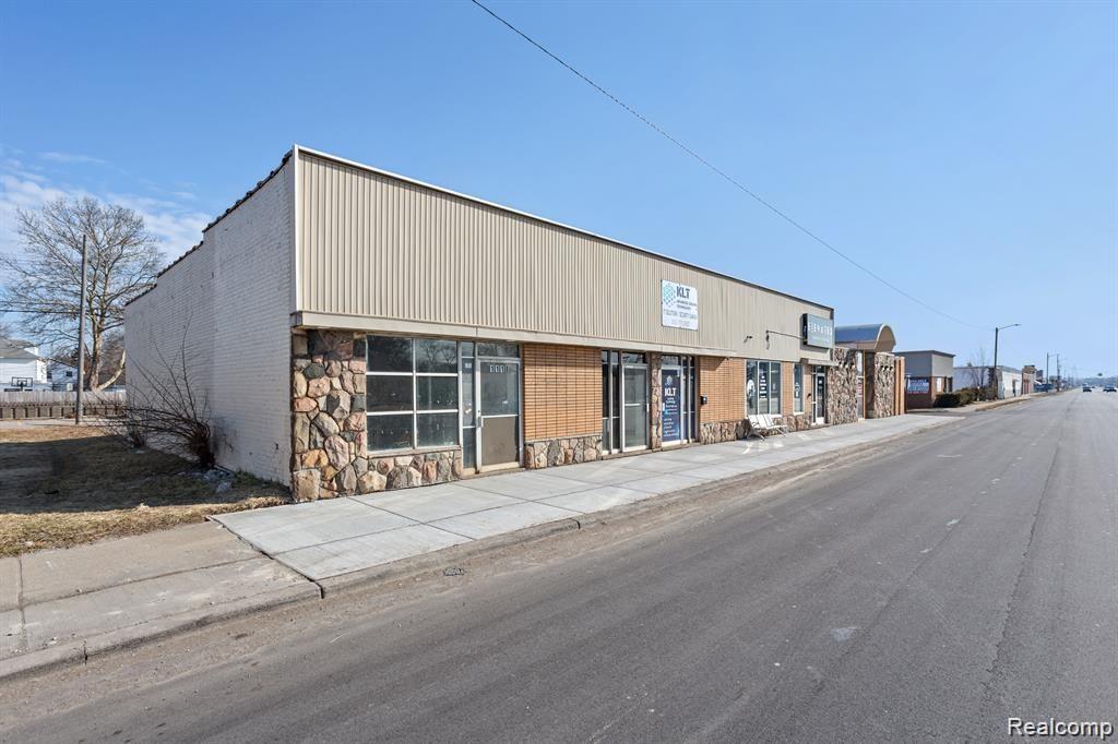 1116 SOUTHFIELD Road