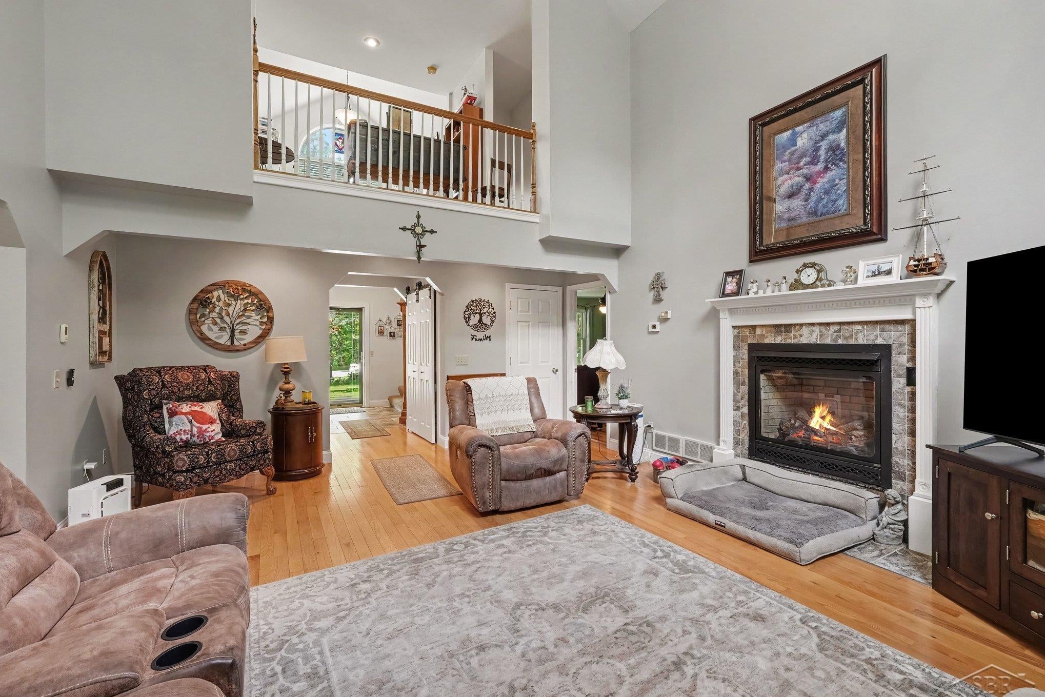 1287 Adams Drive