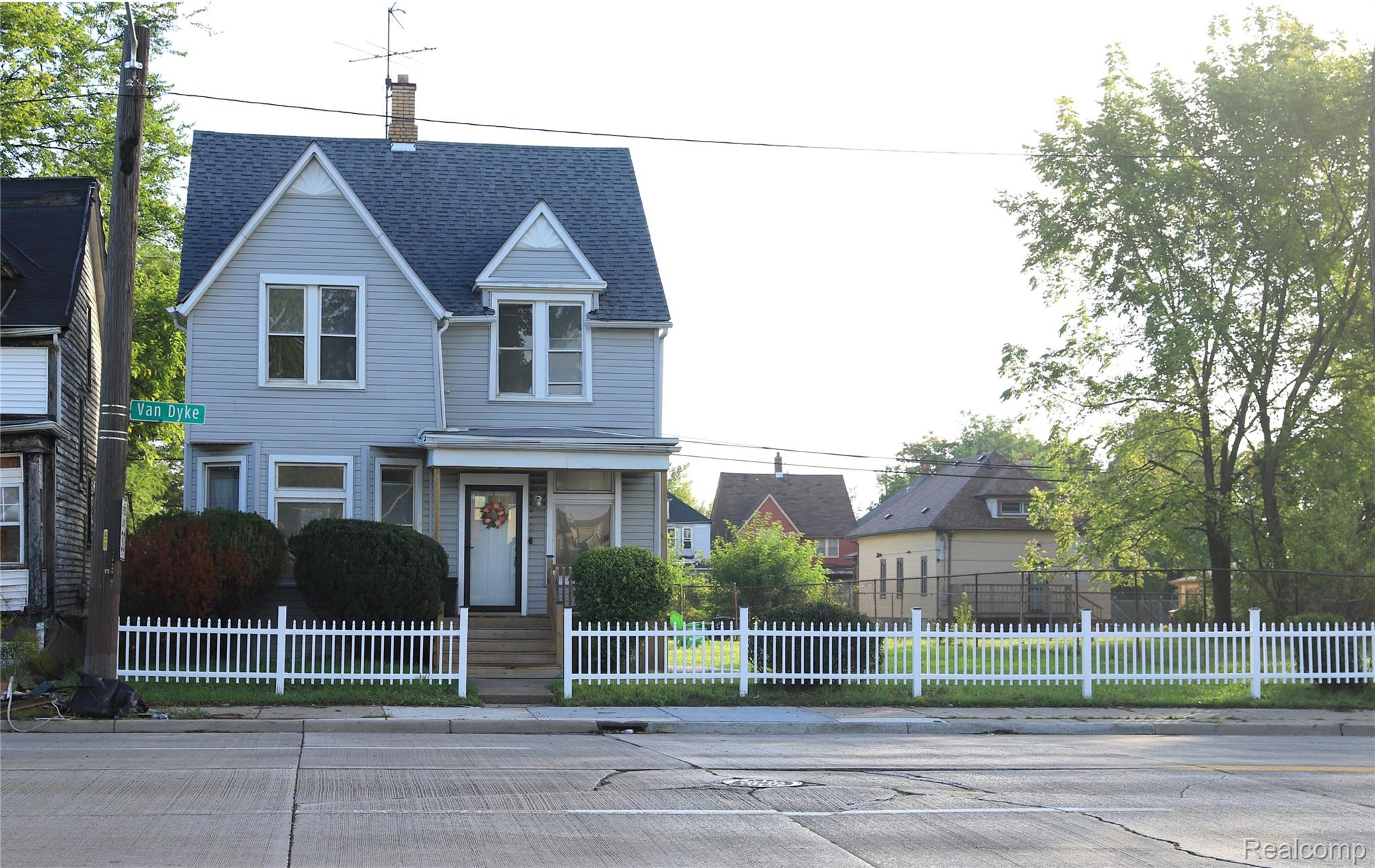 5738 Van Dyke Street