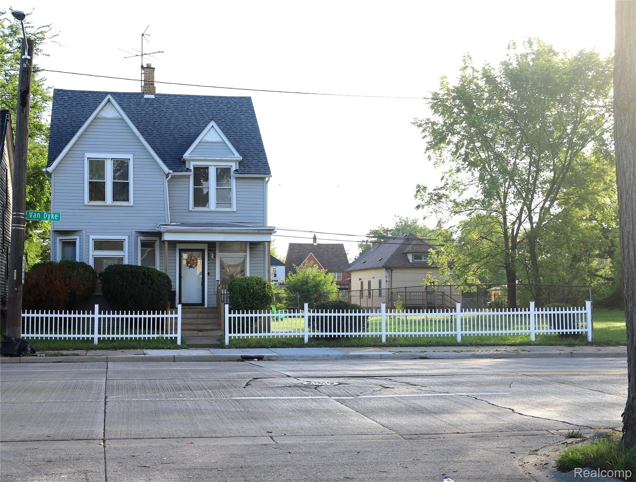 5738 Van Dyke Street