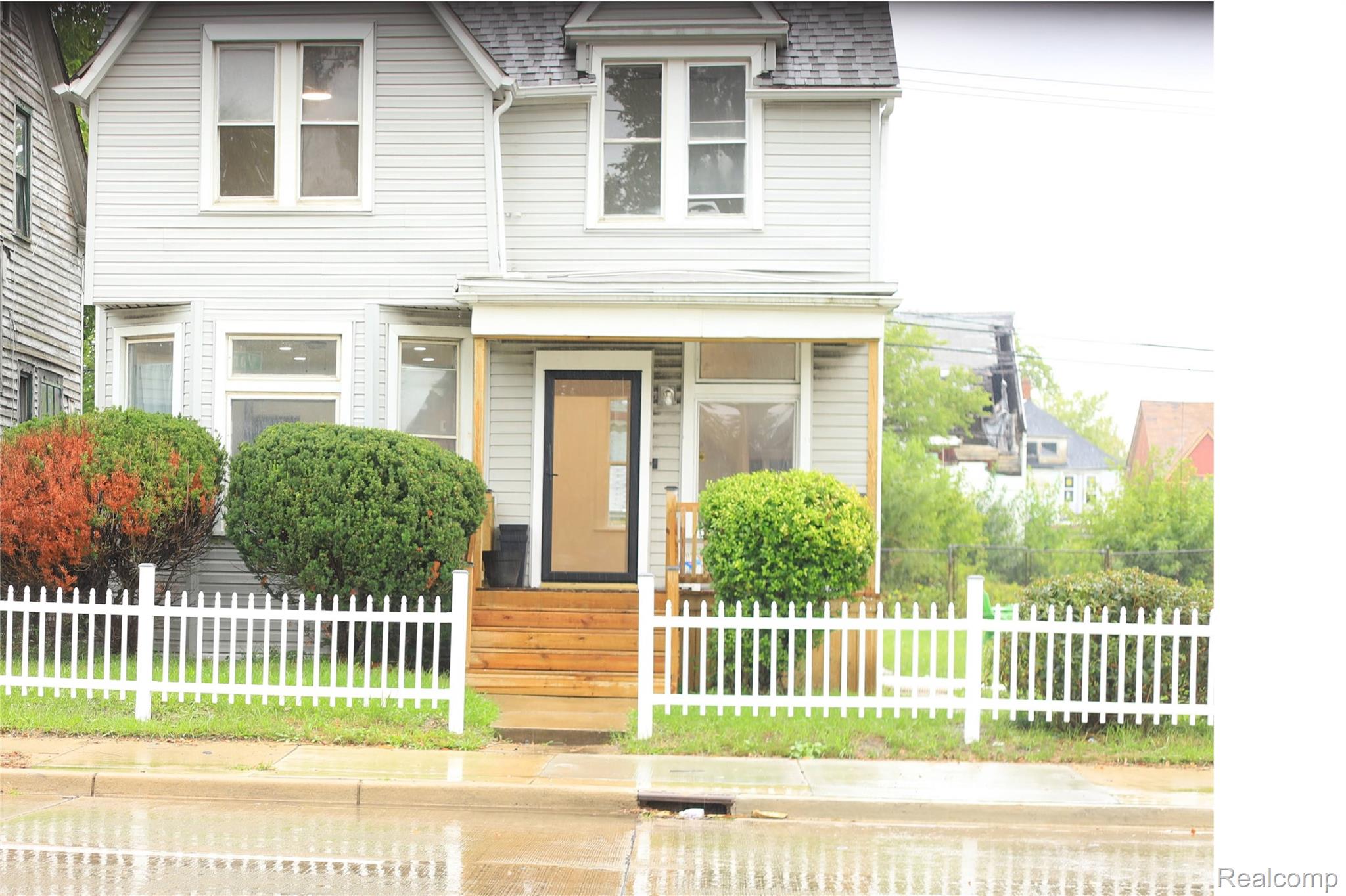 5738 Van Dyke Street