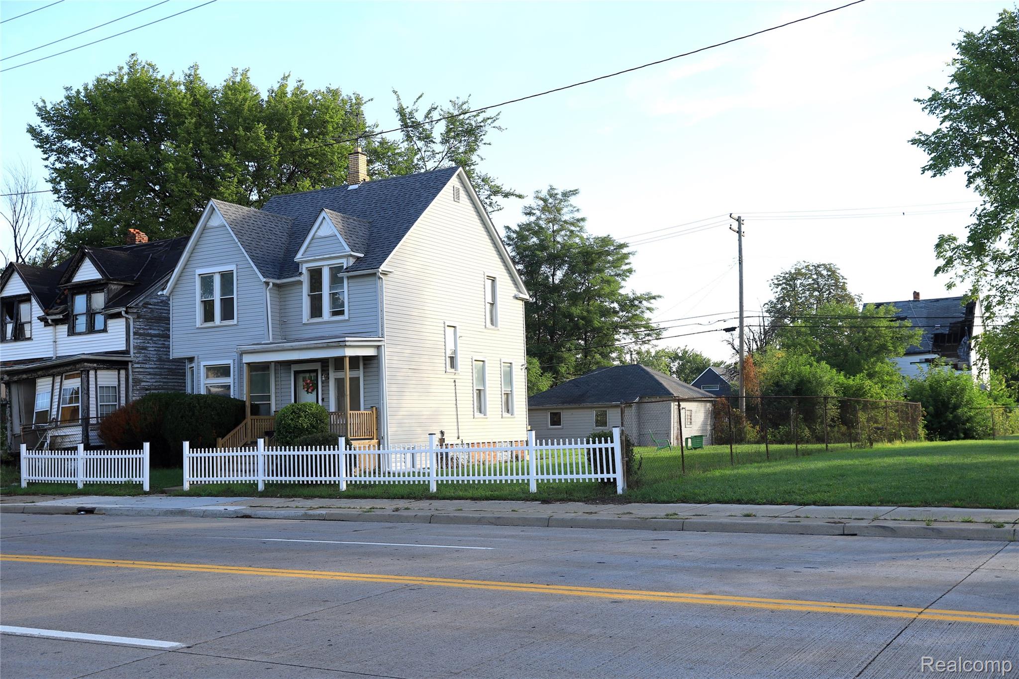5738 Van Dyke Street