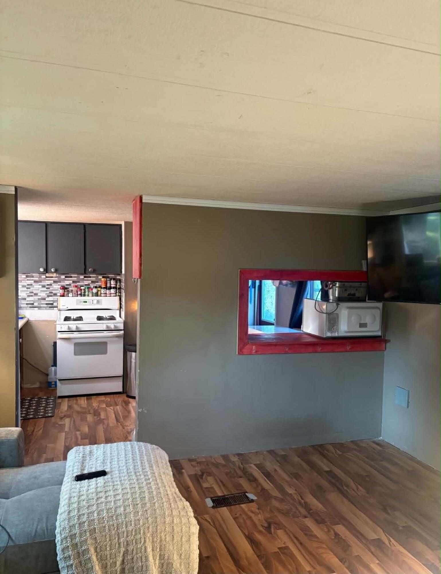 2407 Maple Road