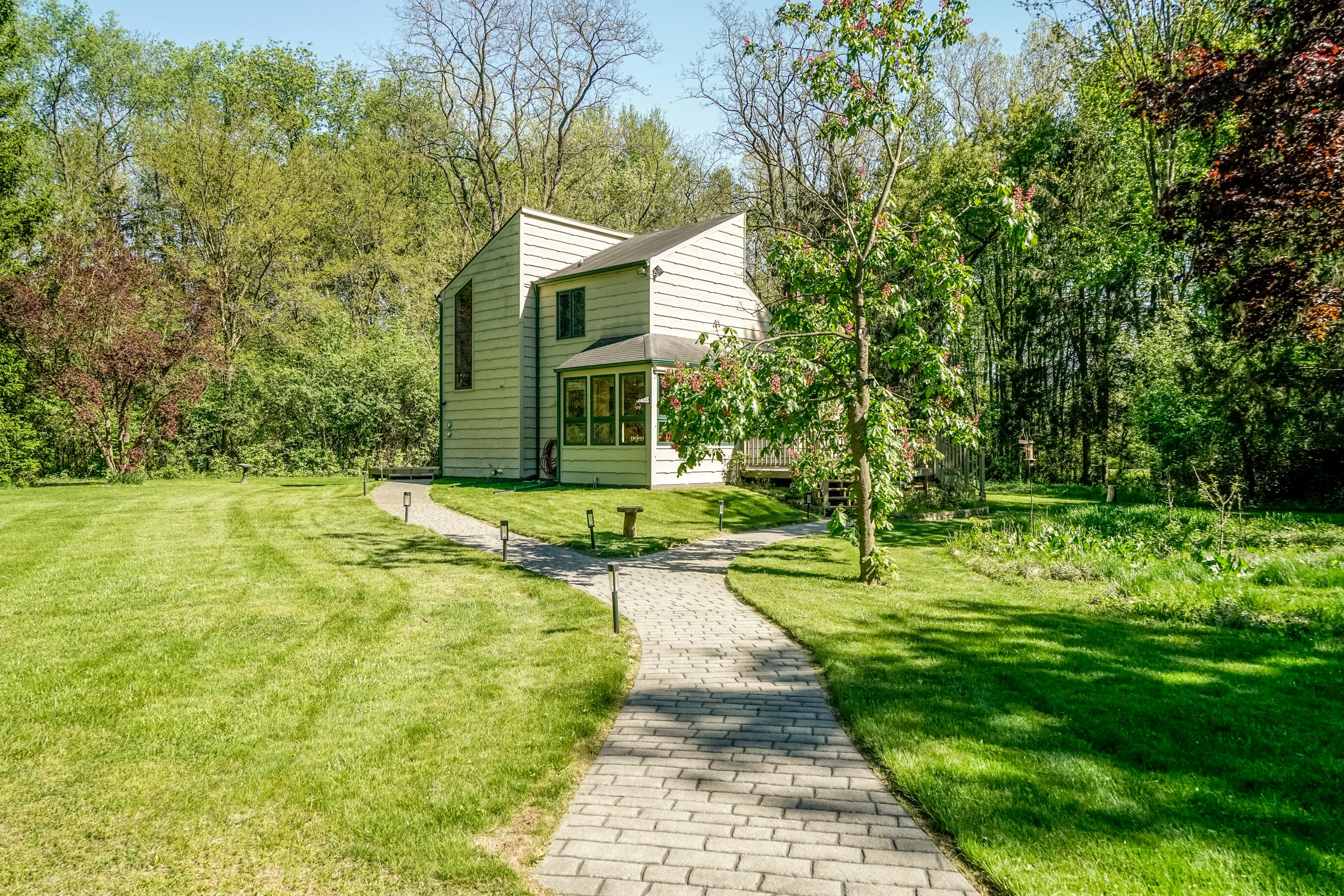 8020 Mason Lane