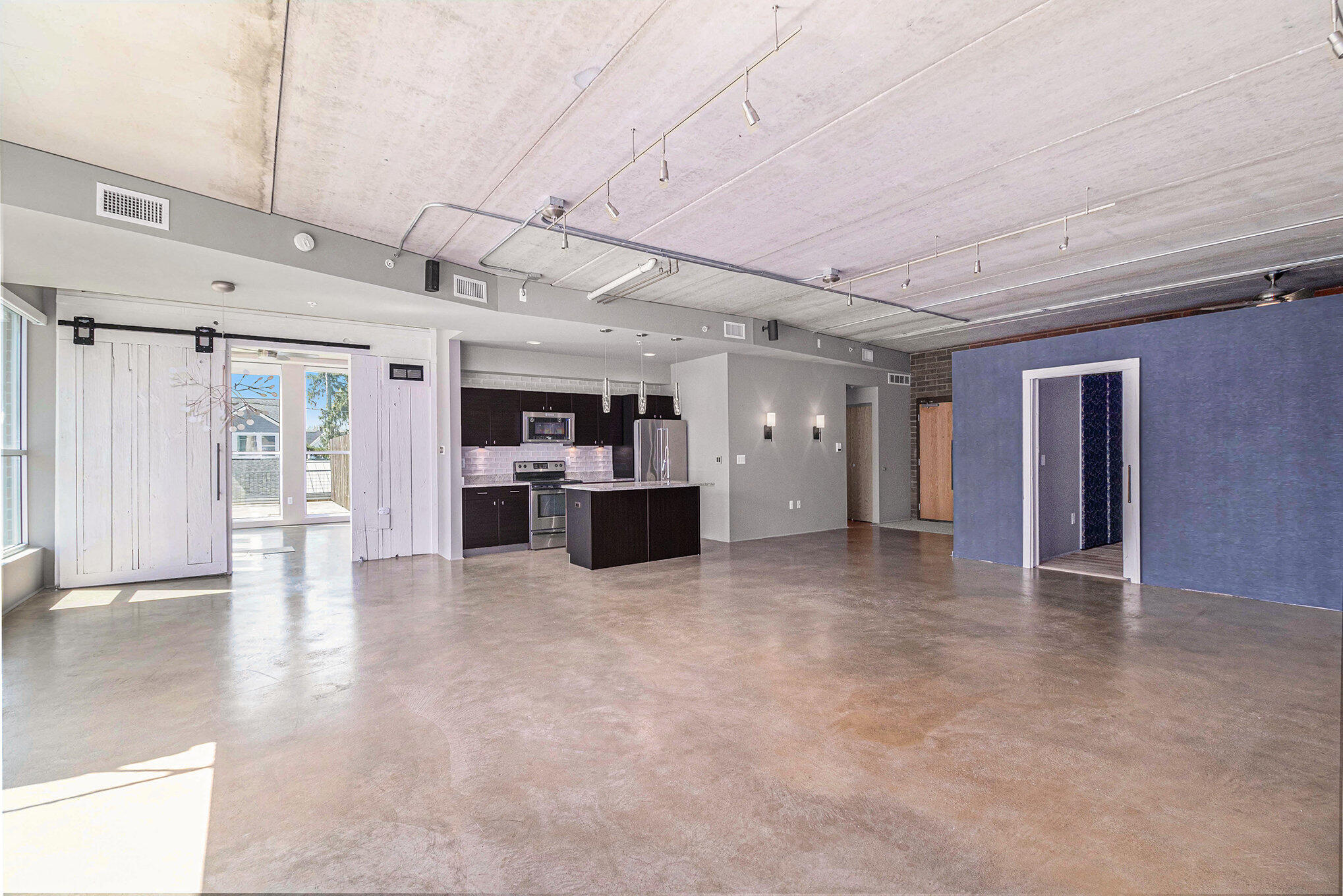 300 Hamilton Street 204