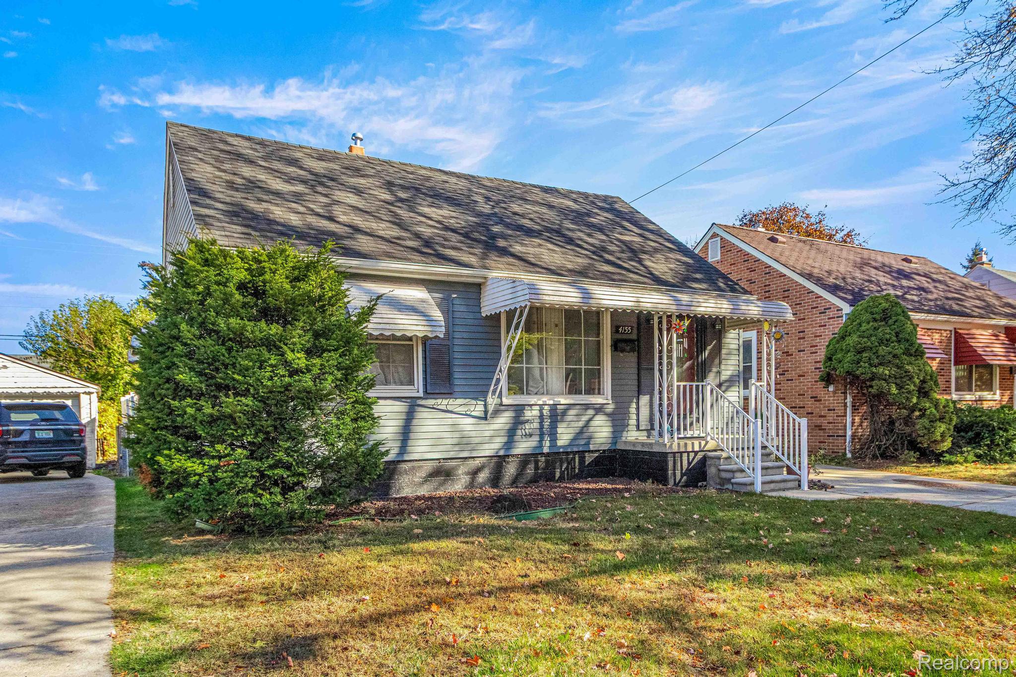 4155 Syracuse Street