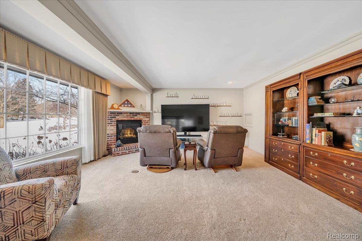 5815 Beechview Drive