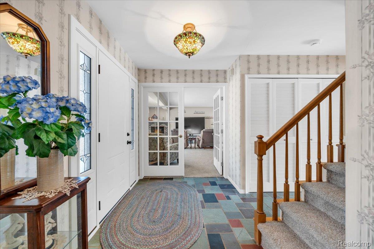 5815 Beechview Drive