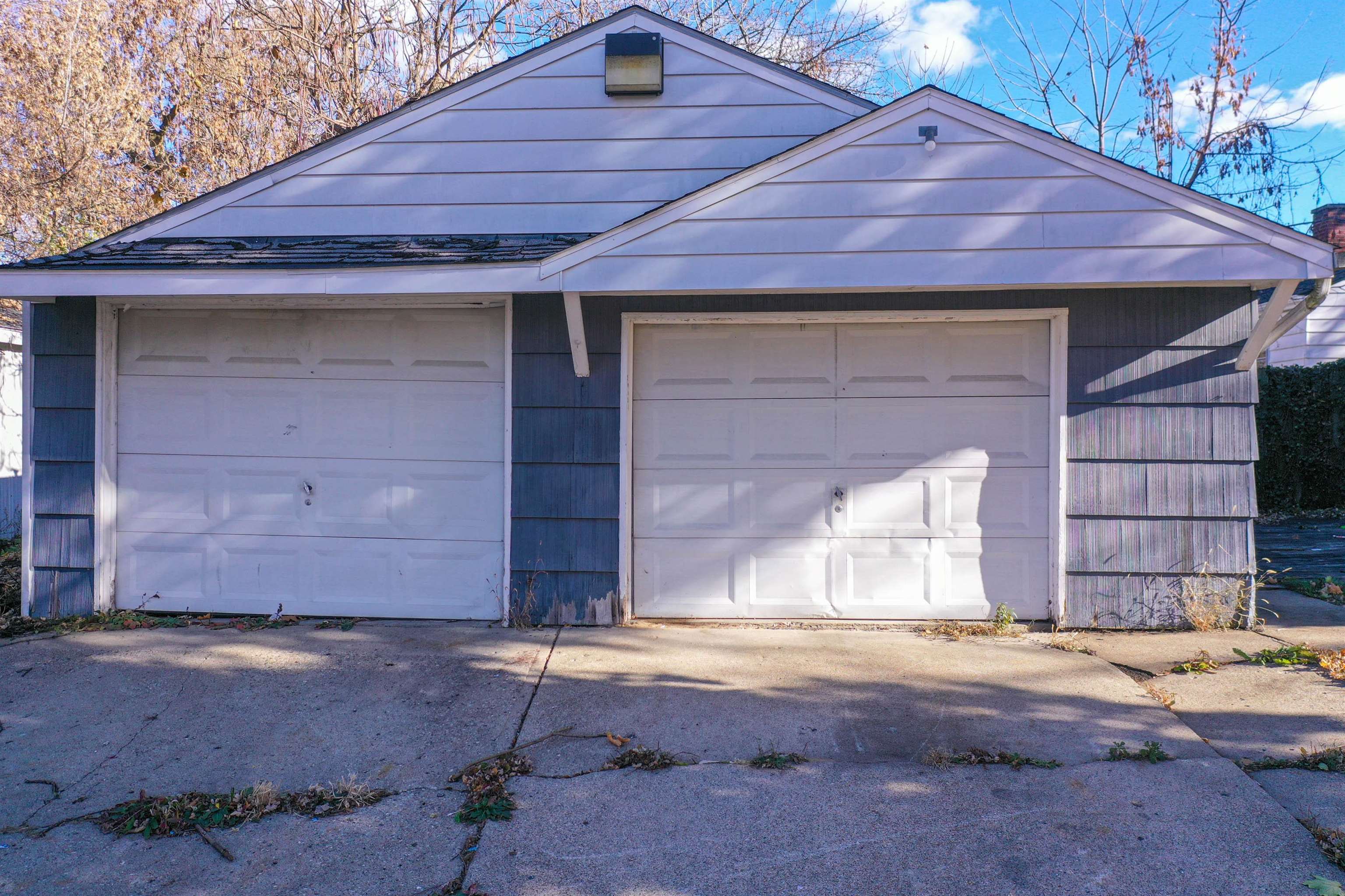 3722 Larchmont Street