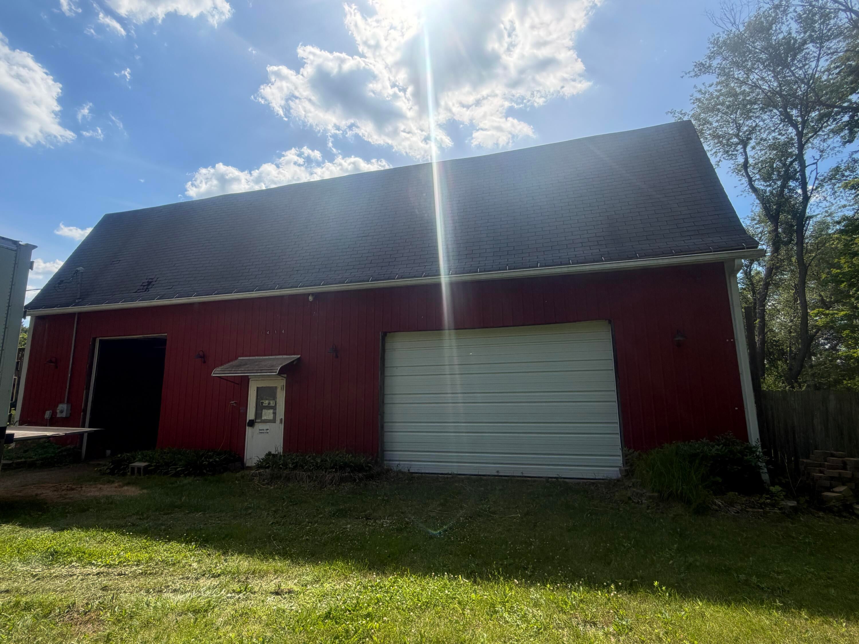 1414 Cogswell Road
