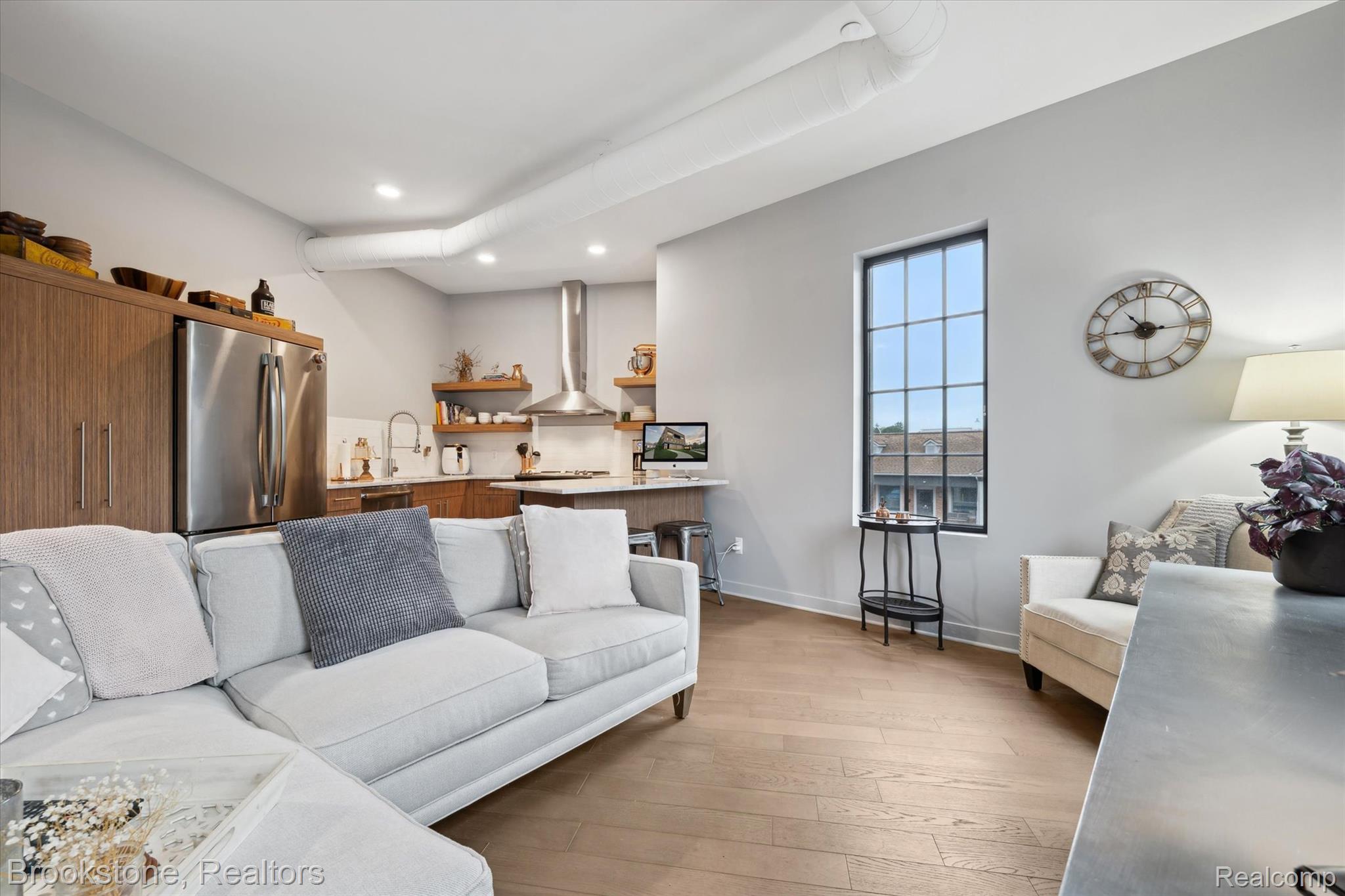 804 N MAIN Street 2C