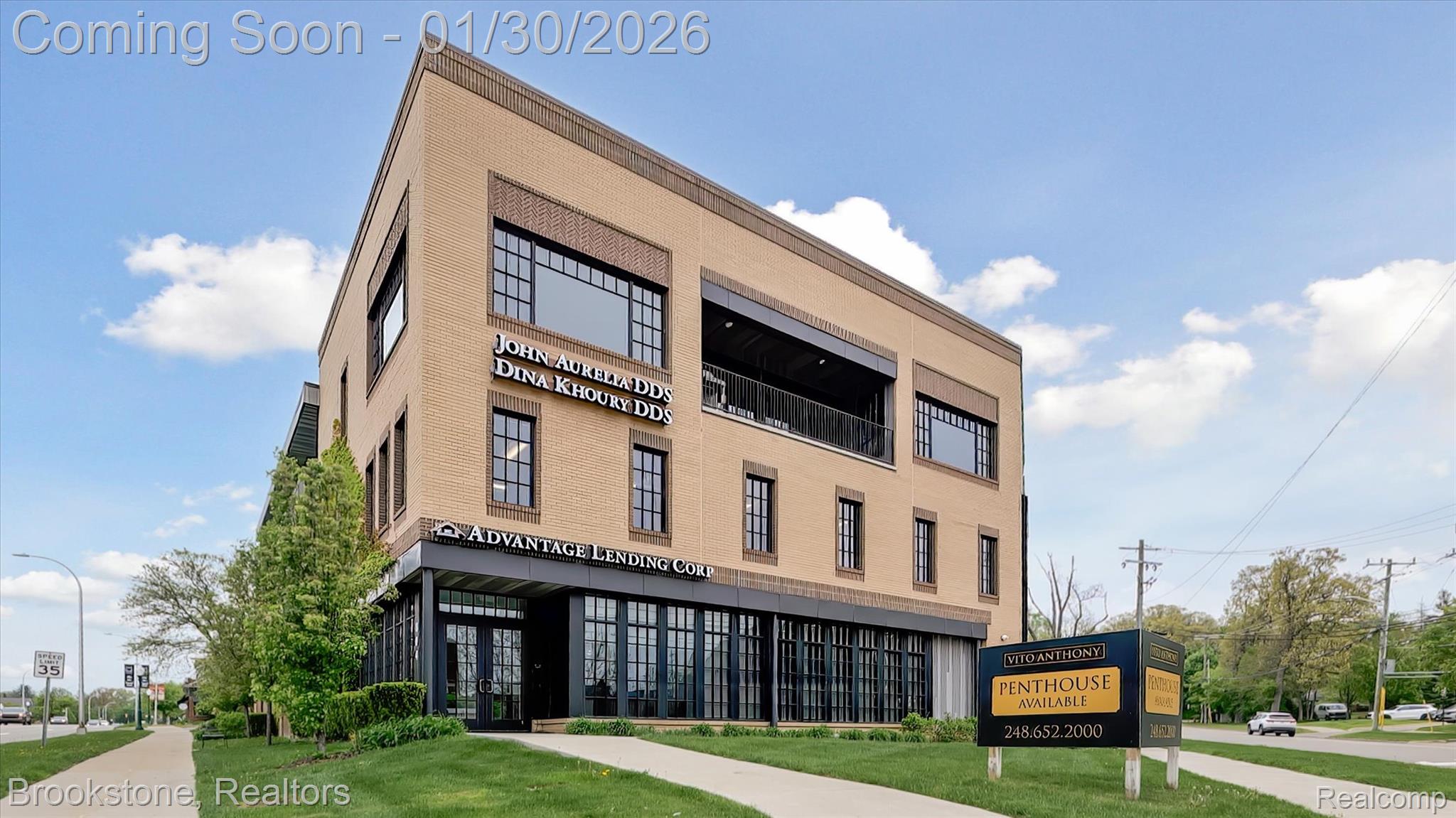 804 N MAIN Street 2C