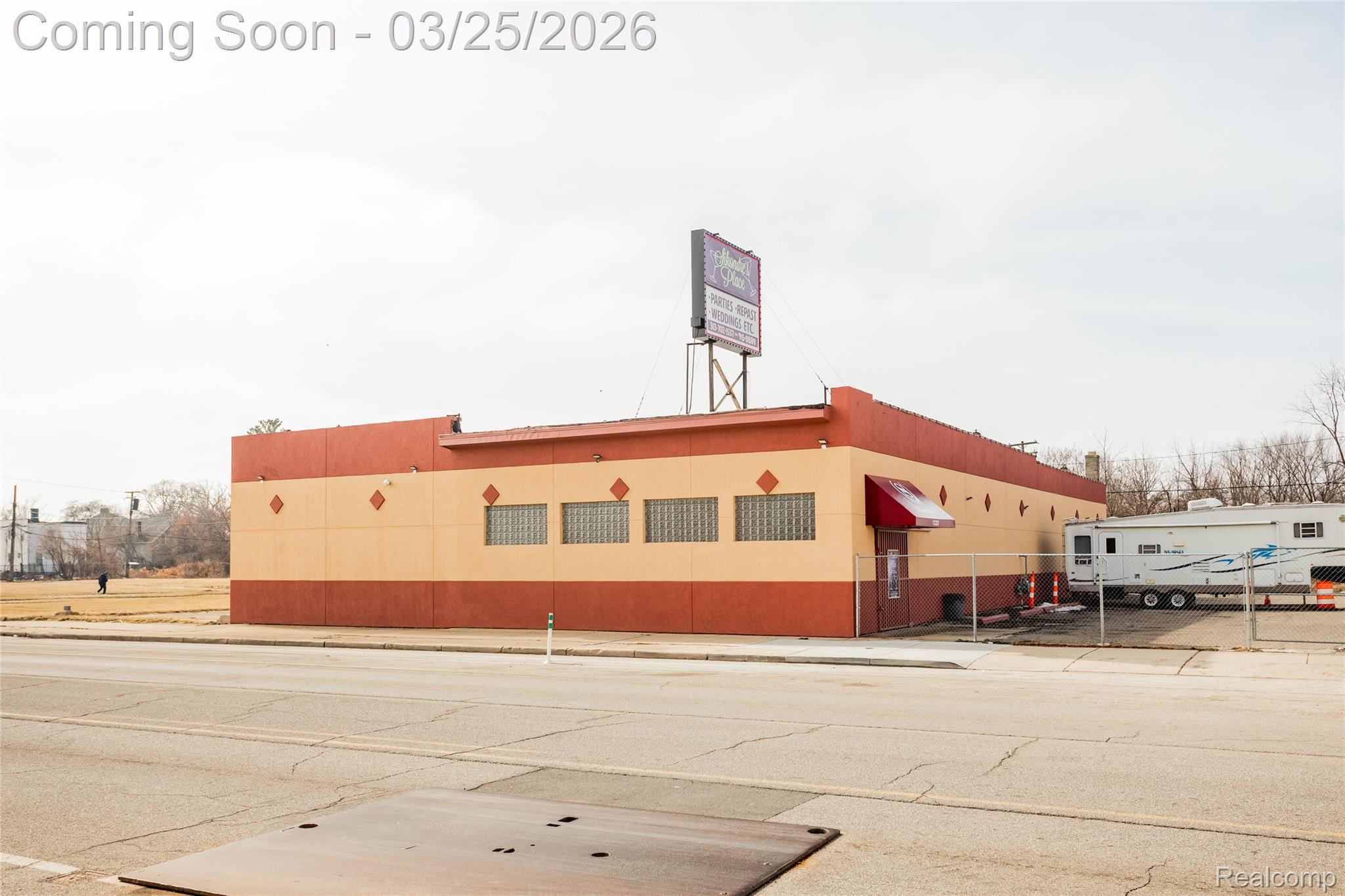 12325 Hamilton Avenue