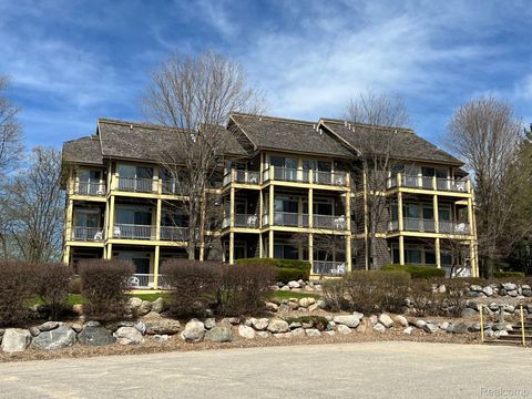 5678 N. Crossover Drive Unit 2 Kearney Township MI 49615