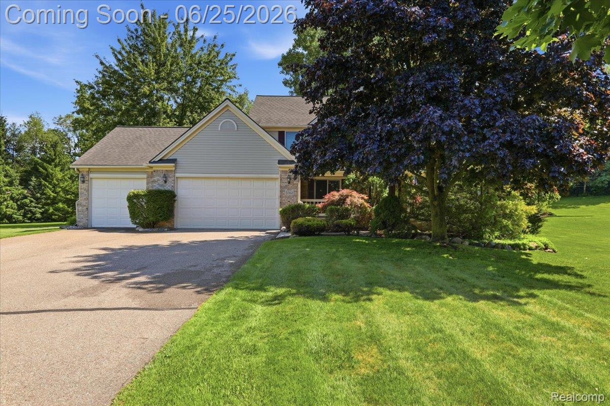 5762 Garnet Circle