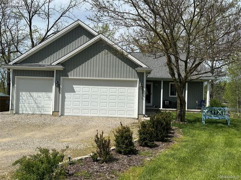 Photo of 4463 Sunset Drive, Attica Township, MI 48412 (MLS # 20251025178)