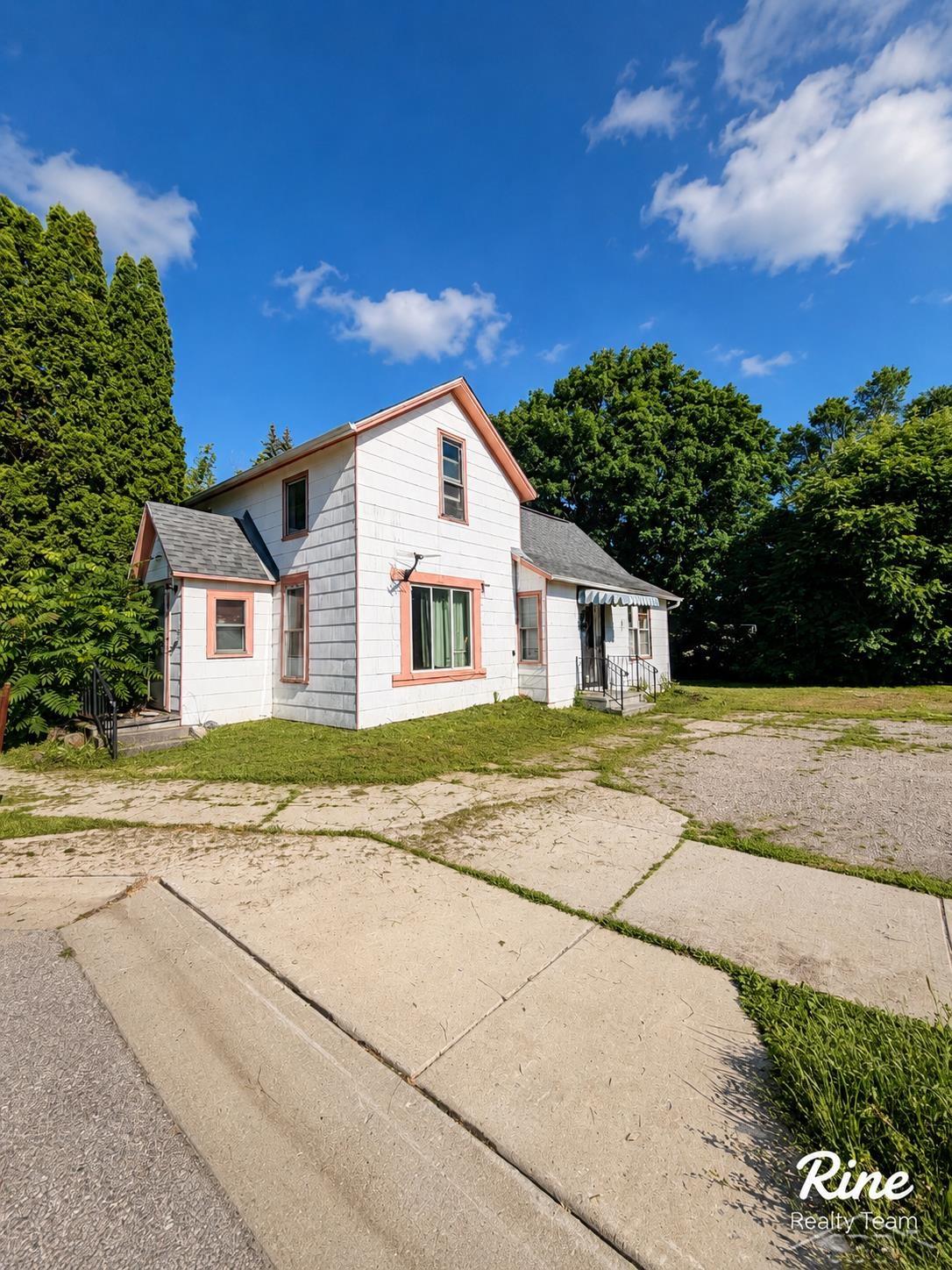 42 W Main Street