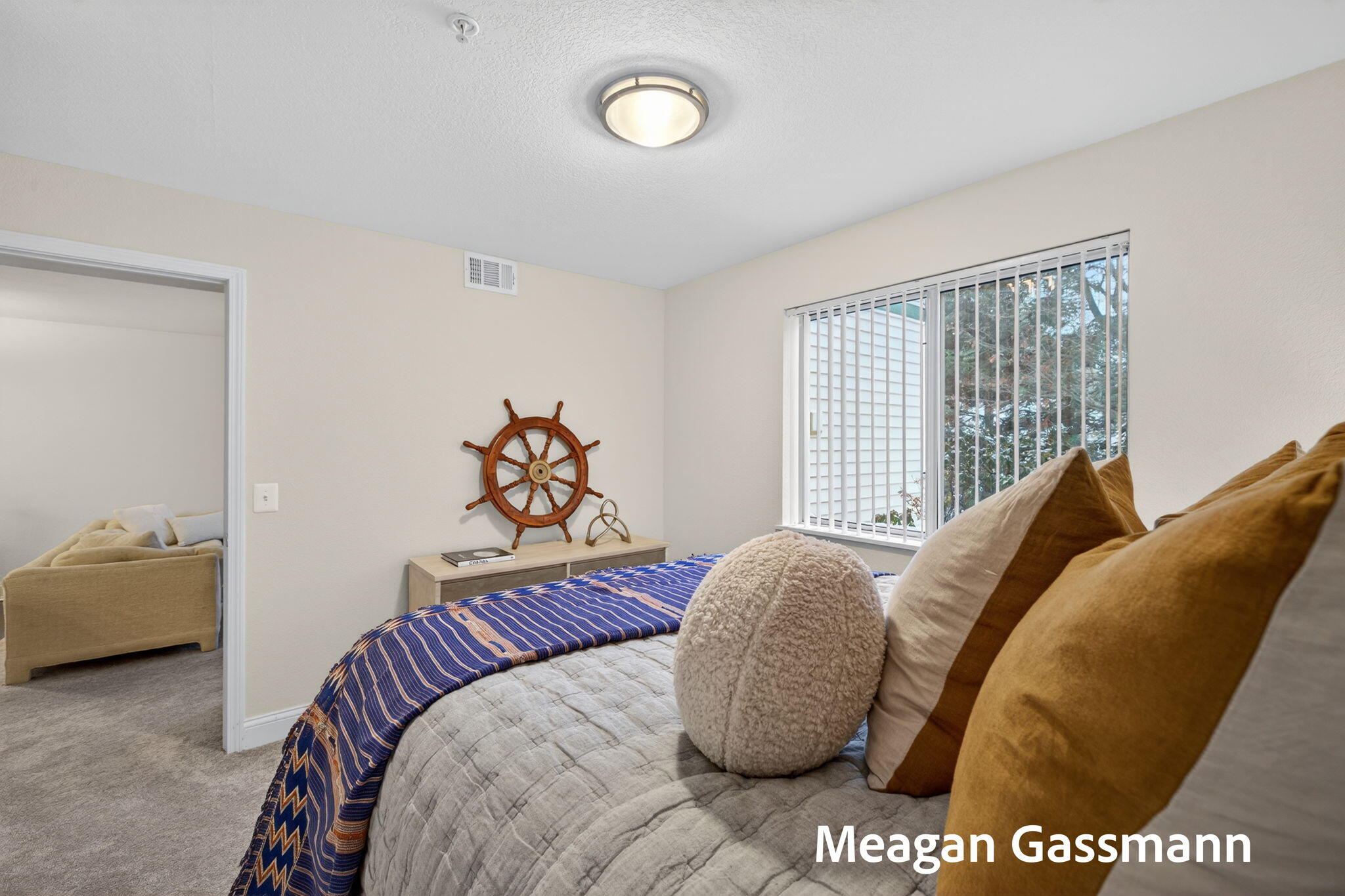 18400 N Ridge Court 8