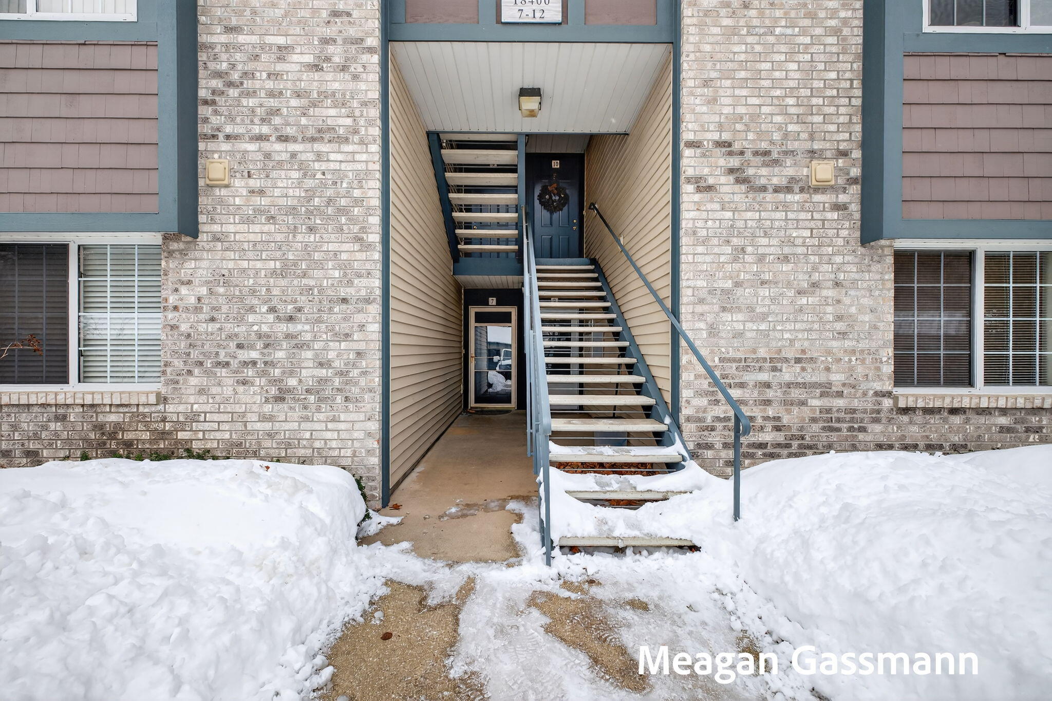 18400 N Ridge Court 8