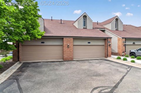 3372 Loon Lake Court 41 Waterford Charter Township MI 48329