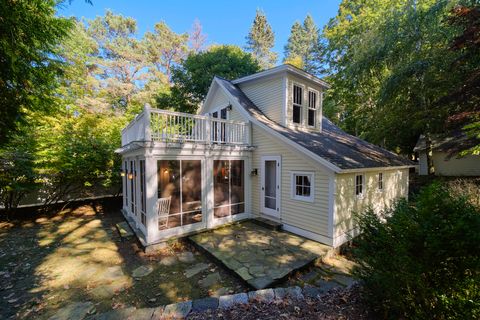 12838 Lakeview Road Onekama Township MI 49614