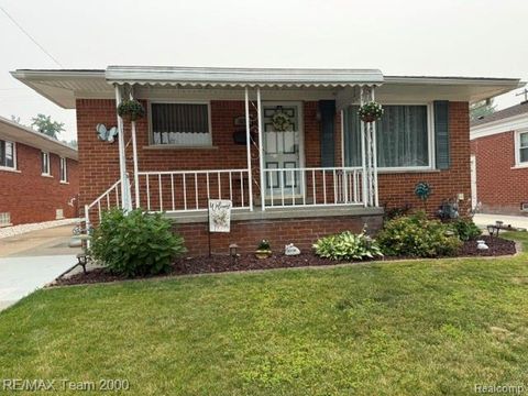 Photo of 15195 Russell Avenue, Allen Park City, MI 48101 (MLS # 20261055318)