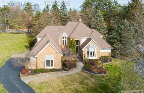 6351 Cherry Tree Court Rochester Hills City MI 48306