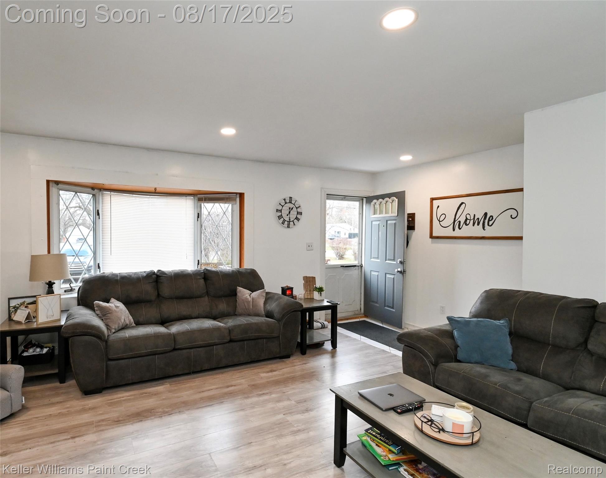 3084 Bessie Street