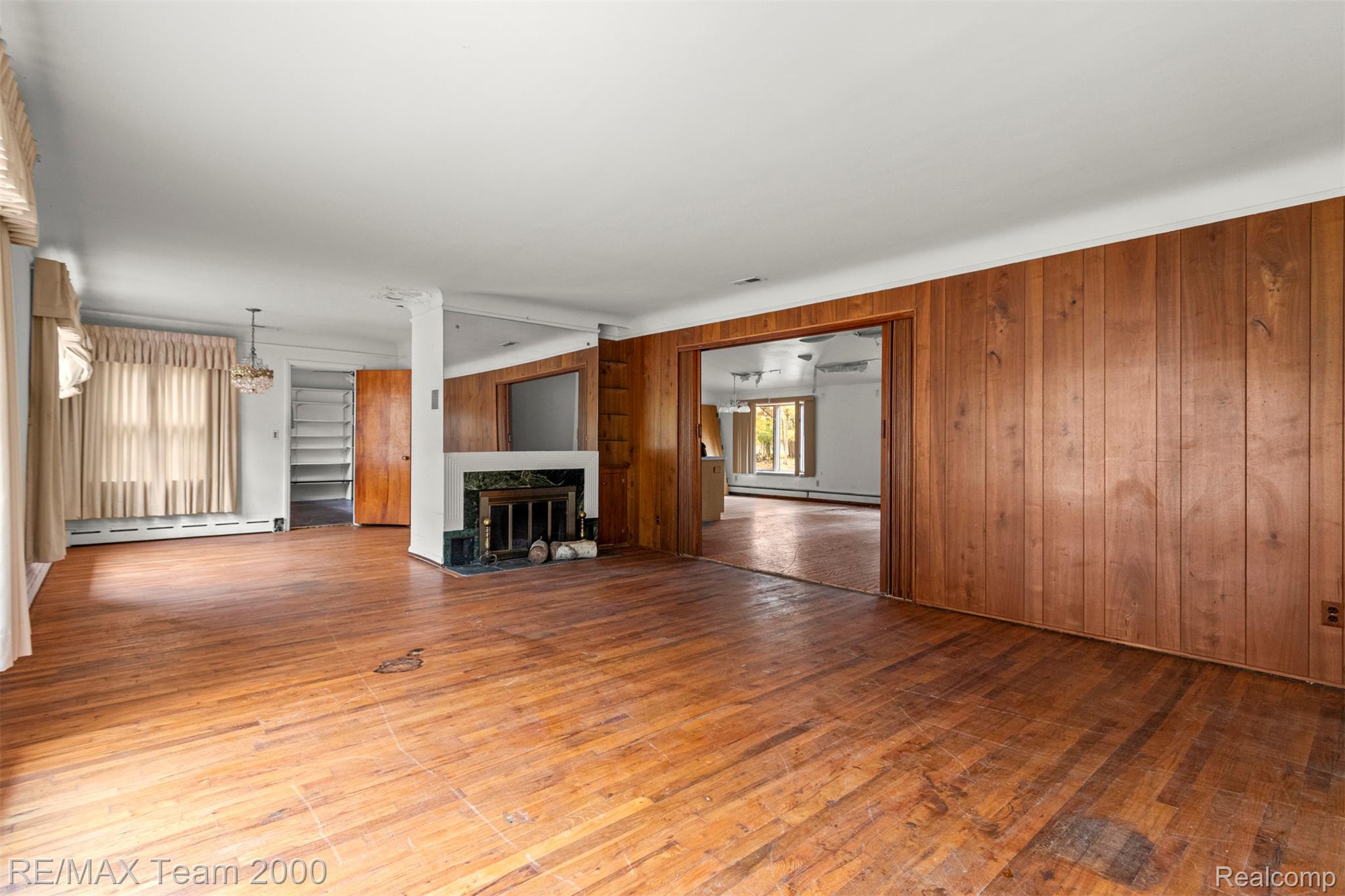 21885 Maplewood Drive