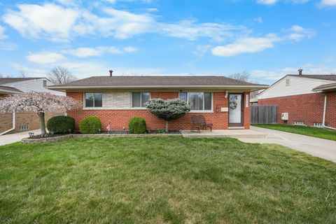 20463 ELECTRA Street Clinton Charter Township Macomb MI 48035