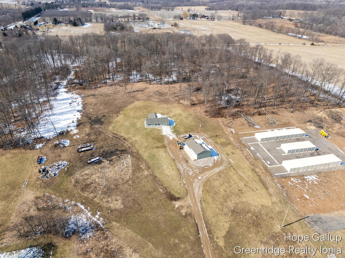 1637 N State Road