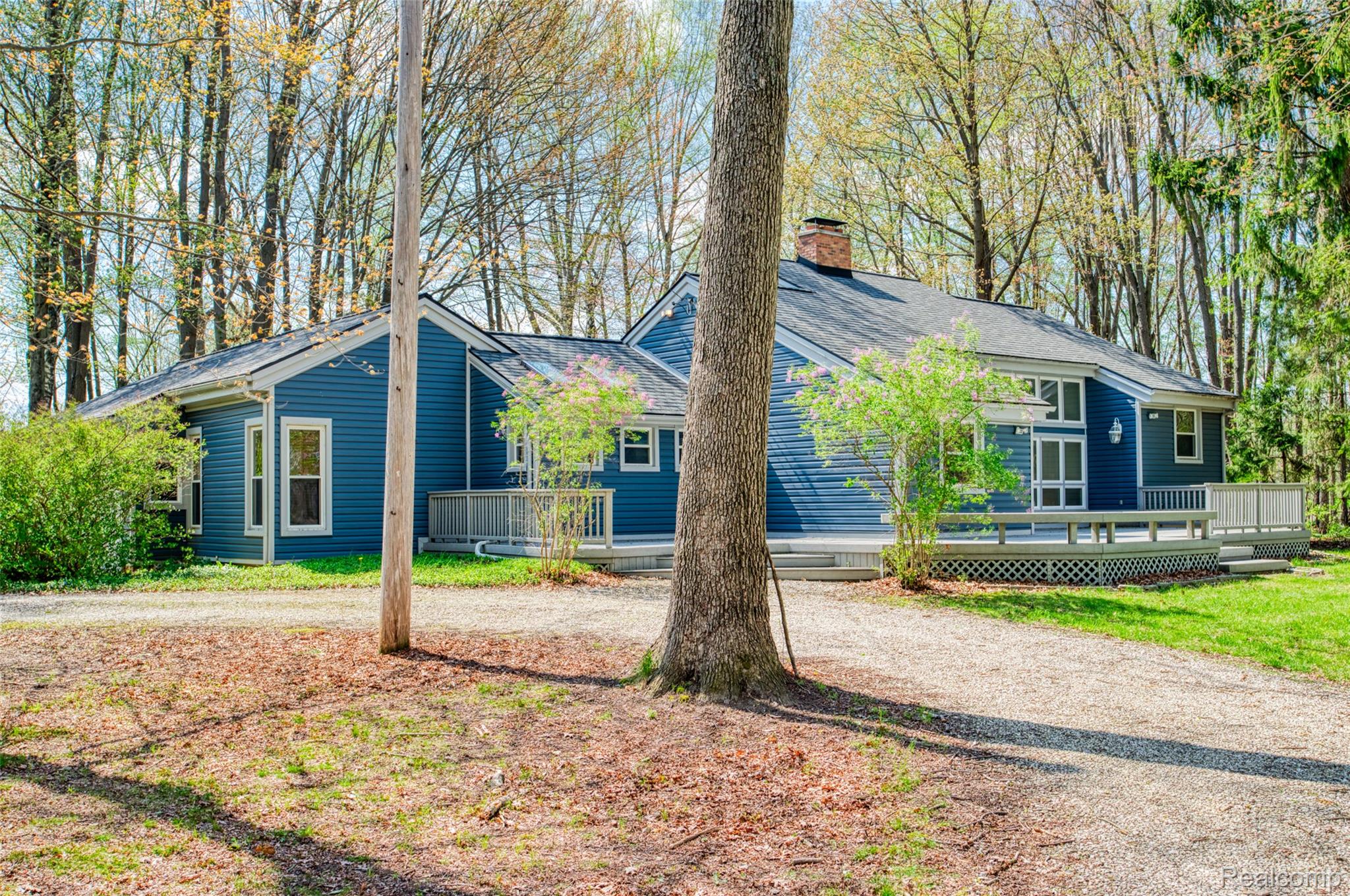 9800 Roberts Road