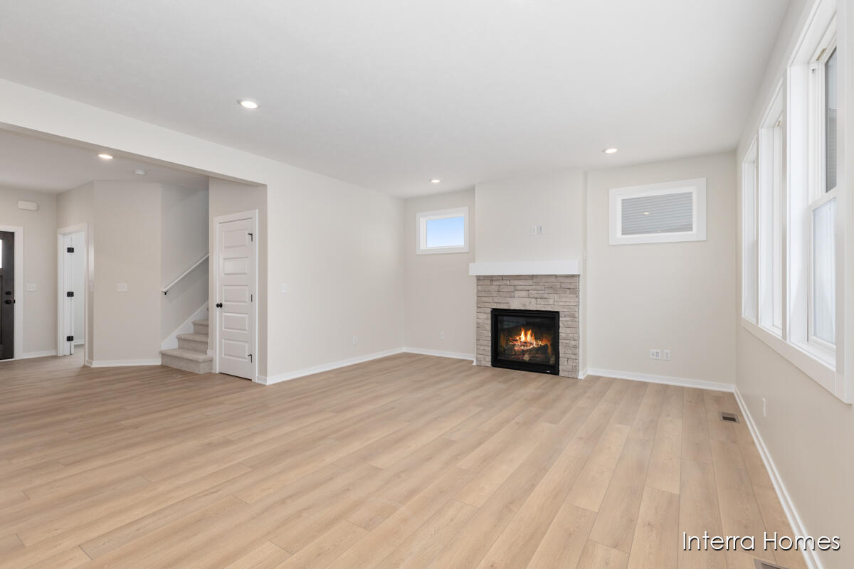 7326 Graymoor Street SE